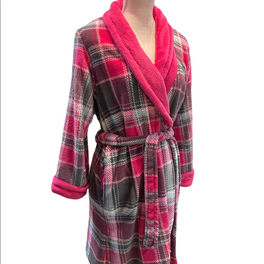 Ulta Beauty Plush Plaid Pink & Gray Robe - Picture 2 of 7